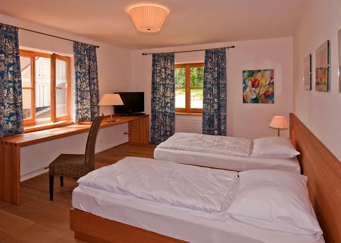 Gästehaus Schloss Bernau Gasthof