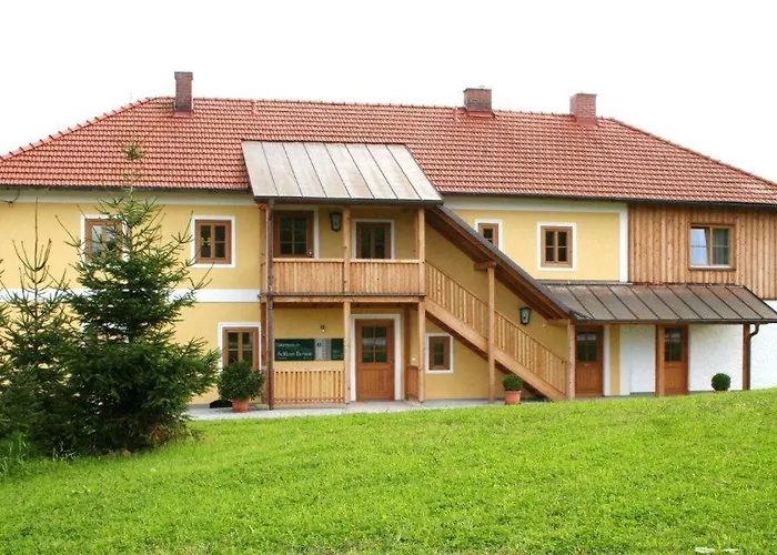 Gästehaus Schloss Bernau Gasthof Fischlham