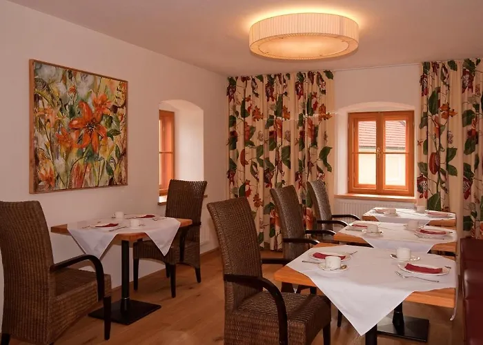 Gästehaus Schloss Bernau Gasthof