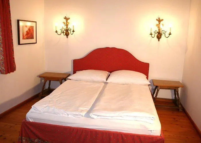 Gästehaus Schloss Bernau *